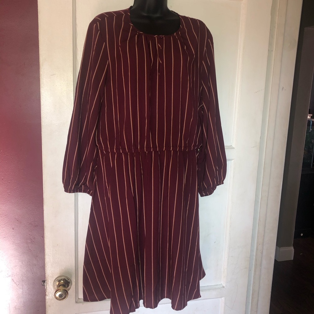 Stripe Dress - Picture 3 of 7